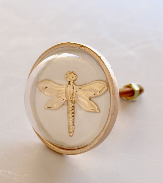 Metal Dragon Fly Knob Dome Top